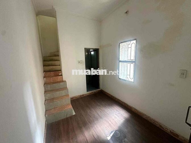 Hot!Nguyễn Trãi, 2 thoáng, 50m ra phố, nhà dân xây. 42mx3T. Chỉ 6,8 tỷ