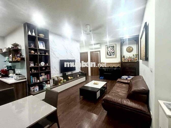 Siêu hiếm , chung cư K35 Tân Mai 90 m2 sổ đỏ 3 ngủ thoáng mát tầng đep