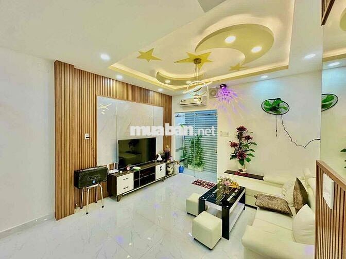 LÊ NGÃ -4TẦNG -4PN - XE HƠI NGỦ TRONG NHÀ-9.2TỶ
