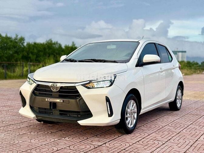 Toyota Wigo 2024 G 1.2 AT - 42000 km
