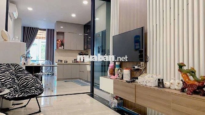 NHÀ ĐẸP MẶT TIỀN 4 TẦNG LÔ GÓC ( 3,6m x 13m) THÁI PHIÊN Q11