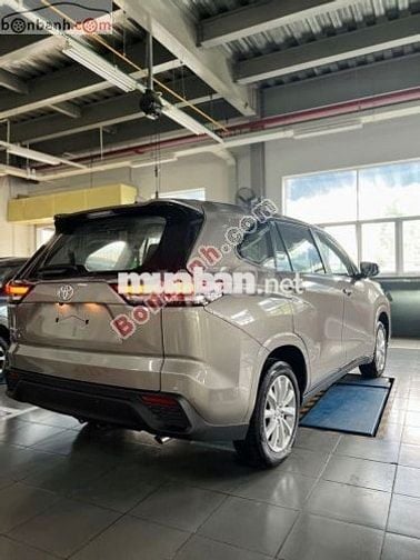 Toyota Innova Cross 2.0 CVT 2025