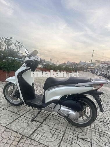 cần nhượng lại em SH nhập khẩu ý nguyên chiếc