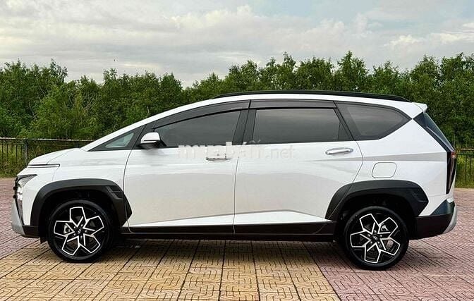 Hyundai Stargazer 2024 X Model 2025- 18000 km