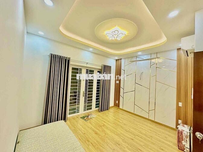LÊ NGÃ -4TẦNG -4PN - XE HƠI NGỦ TRONG NHÀ-9.2TỶ