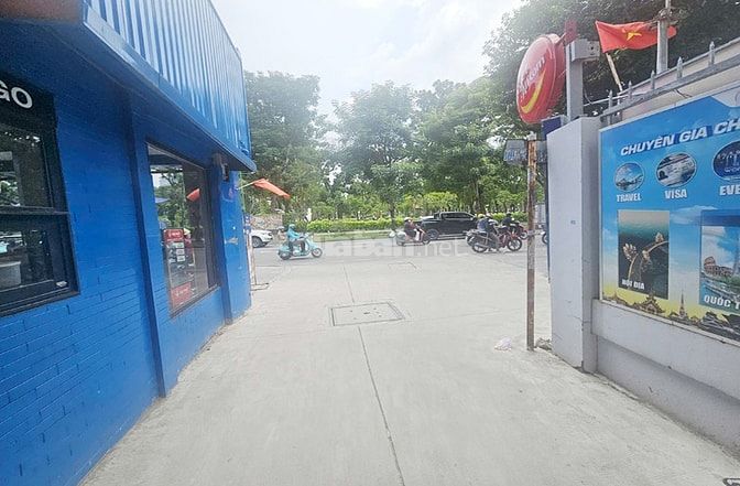 Bán nhà 1T2L ngay sát Mặt tiền Võ Thị Sáu Q1 DT:7.4x15 đối diện công v