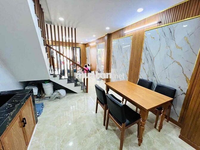 🛑Nhà mới, cách 1 căn ra Mặt tiền, 2 tầng (3.6x12.5m) Tùng Thiện Vương