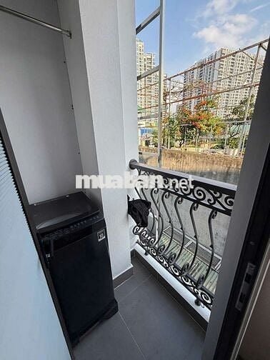 Đập hộp CCMN 30M2 full nội thất thoáng máy giặt riêng tại Ngõ Quỳnh