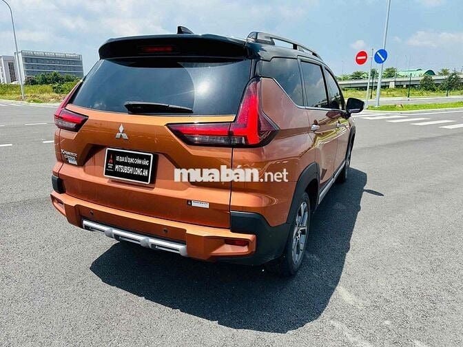 Mitsubishi Xpander Cross 2023 Cam/đen - 23000 km