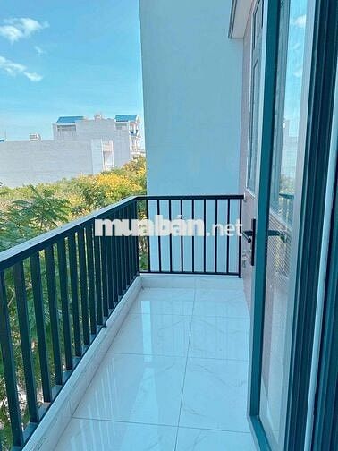 BÁN NHÀ 1 TRỆT 3 LẦU + TUM KDC PHONG PHÚ 4 – BÌNH CHÁNH