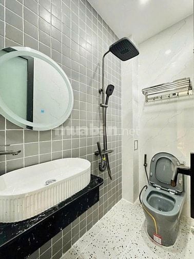 Chỉ 4tỷ850 nhà ngay Chu Văn An, 70m2 giảm mạnh khi cọc trong ngày SHR