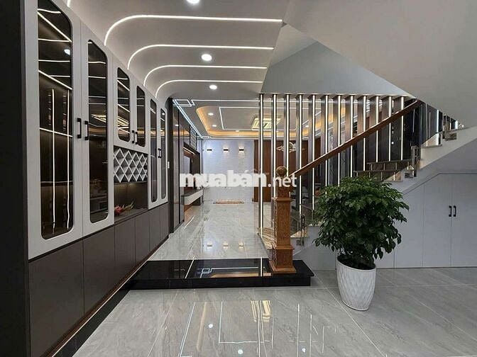 🧣Bán nhà 1trệt 4lầu 6pn 6wc 1bếp Sổ hồng hoàn công