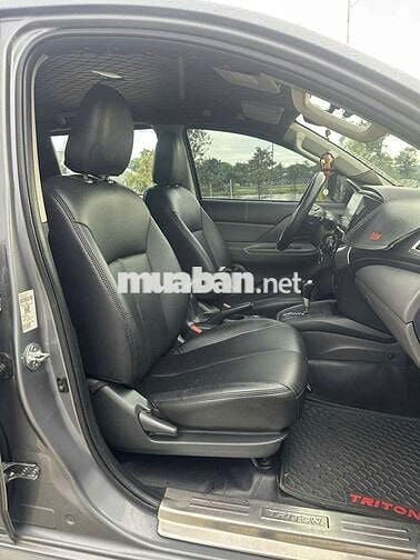 Mitsubishi Triton 42 AT 2018 Xám 105.000 km