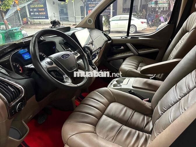 Ford Tourneo Limousine 2019, bảo hành 2026 vay 75%