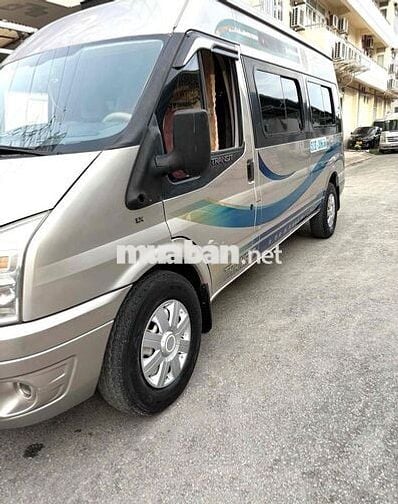 ford 2015 van 6 chỗ 900kg