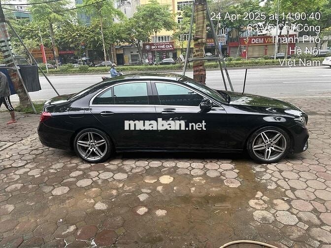 Mercedes Benz E Class 2017 E300 AMG - 65000 km