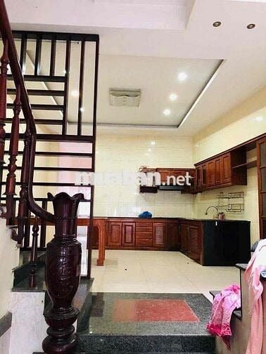 ✅ Cho thuê nhà 3 tầng kiệt ô tô Điện Biệ Phủ - Thanh Khê