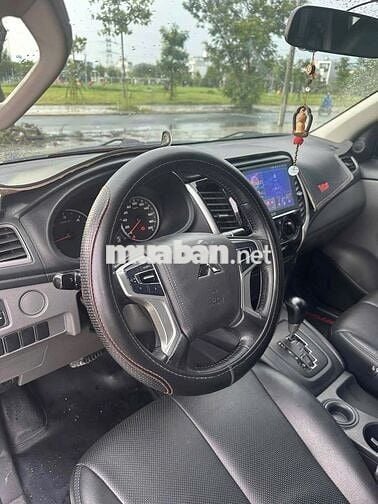Mitsubishi Triton 42 AT 2018 Xám 105.000 km