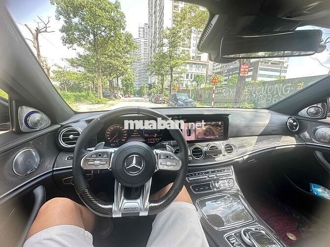 Mercedes Benz E Class 2017 E300 AMG - 65000 km