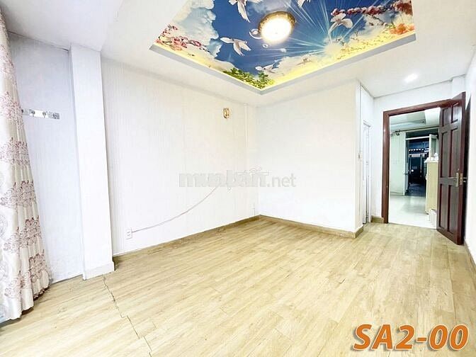 TRỐNG SẴN CĂN HỘ BAN CÔNG NỘI THẤT