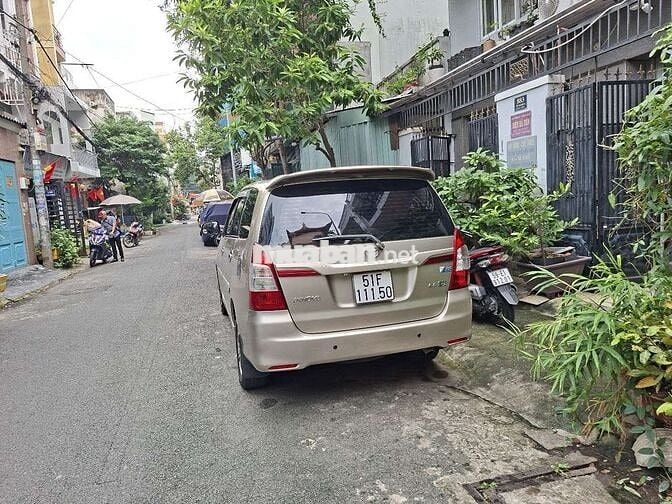 2015 2.0E - 180000 km Xe gia đình chạy