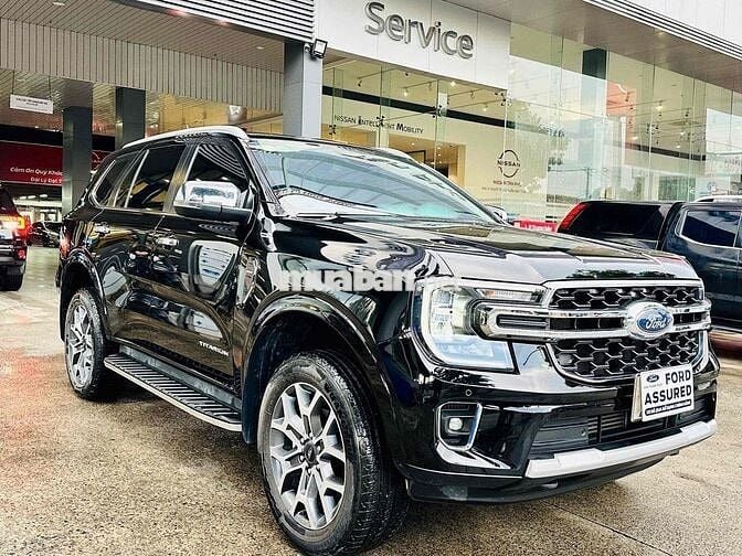 Ford Everest 2022 Titanium 2.0L AT 4x2 - 28000 km