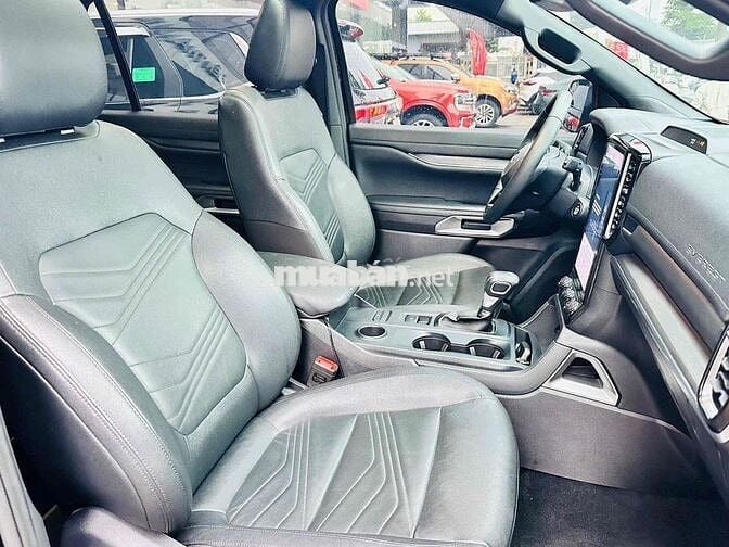 Ford Everest 2022 Titanium 2.0L AT 4x2 - 28000 km