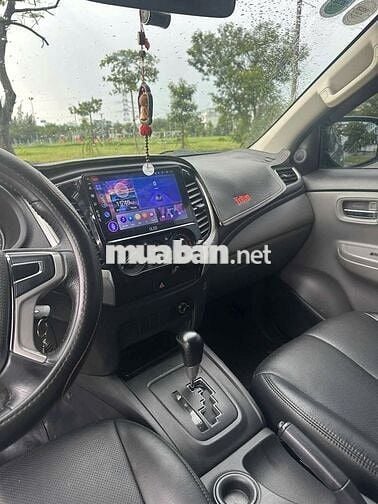Mitsubishi Triton 42 AT 2018 Xám 105.000 km