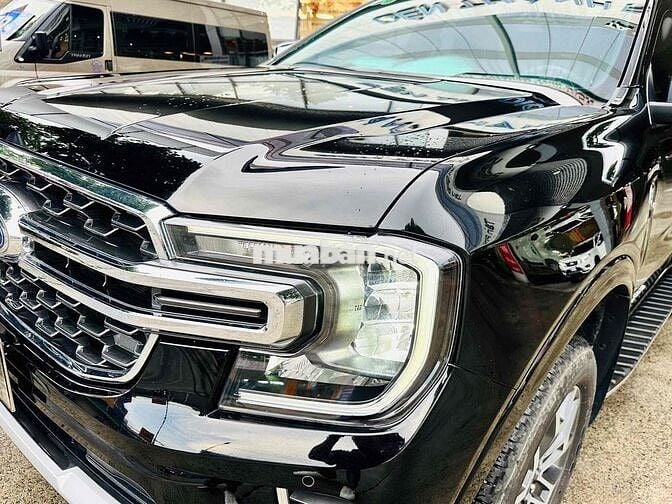 Ford Everest 2022 Titanium 2.0L AT 4x2 - 28000 km