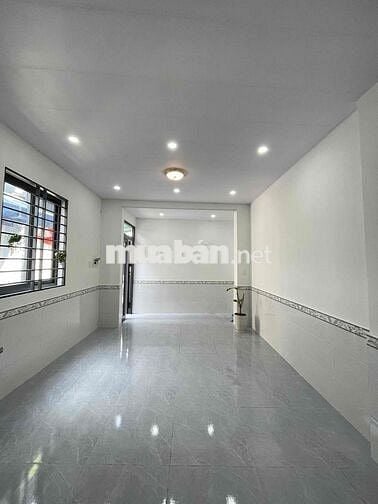 Bán nhà Phú Thọ Hoà, Hẻm 3m cách HXH 50m, 29m2 2 tầng mới, Chỉ 2tỷ9 TL