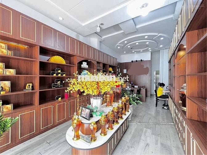 NHÀ CHO THUÊ NGUYÊN CĂN MT KHU VIP K300_ 5X20M_ TRỆT 3 LẦU.