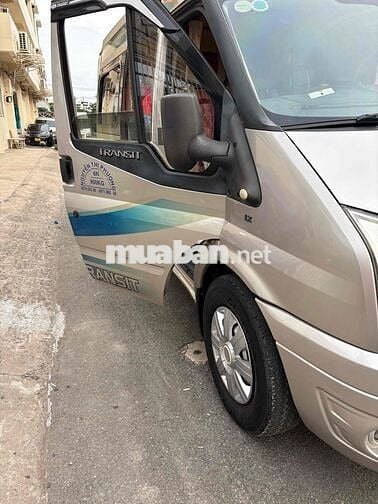 ford 2015 van 6 chỗ 900kg