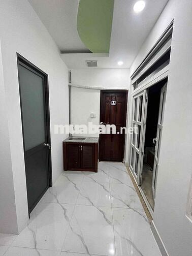 CHDV có 1-2 PN riêng tách bếp cửa sổ, ban công đẹp khu Phan Xích Long