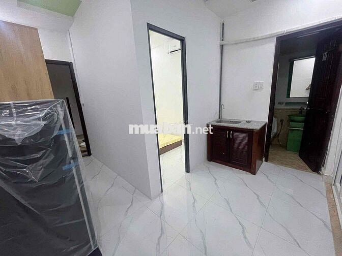CHDV có 1-2 PN riêng tách bếp cửa sổ, ban công đẹp khu Phan Xích Long