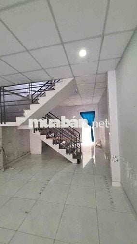 Cho thuê kho xưởng , mbkd 5x20 , Mặt tiền đường bà điểm 5