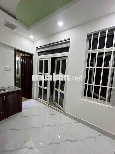 CHDV có 1-2 PN riêng tách bếp cửa sổ, ban công đẹp khu Phan Xích Long