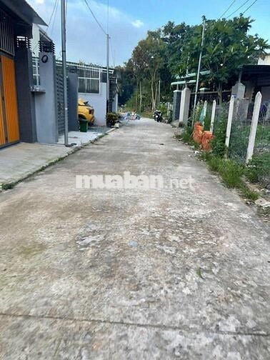 BÁN GẤP ĐẤT TRUNG TÂM LÁI THIÊU GẦN AEON DT 120m2 GIÁ NGỢP 850TR