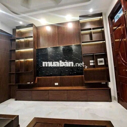 Cầu Diễn - 6 tỷ - 5 tầng - mới cóong ô tô đỗ cổng full nội thất