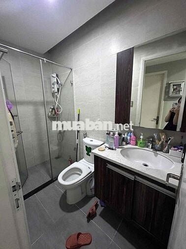 CĂN HỘ 3PN 100M2 VIEW PHÁO HOA FULL NỘI THẤT, THUÊ CHỈ 15TR, SÁT Q.1