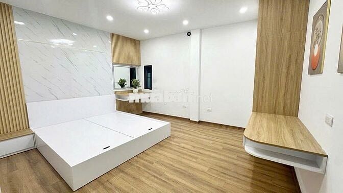 🏡 Nhà đẹp Đội Cấn Ba Đình, 5 tầng, 3 ngủ, full nội thất, 4.95 tỷ