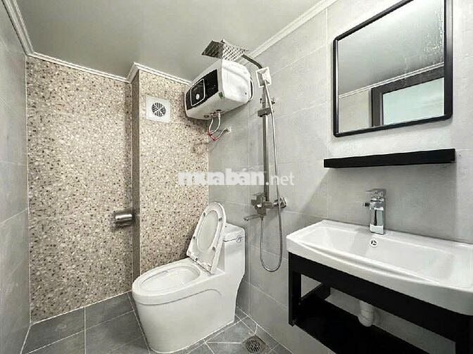 Bán Tòa nhà dòng tiền Nam Từ Liêm 9 TẦNG-  21 Phòng full đồ- oto tránh