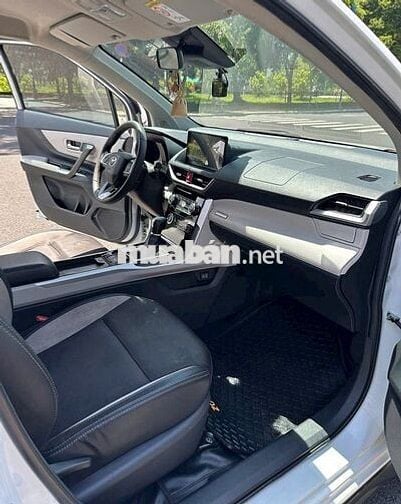 Toyota Veloz Cross 2022 CVT Top siêu mới