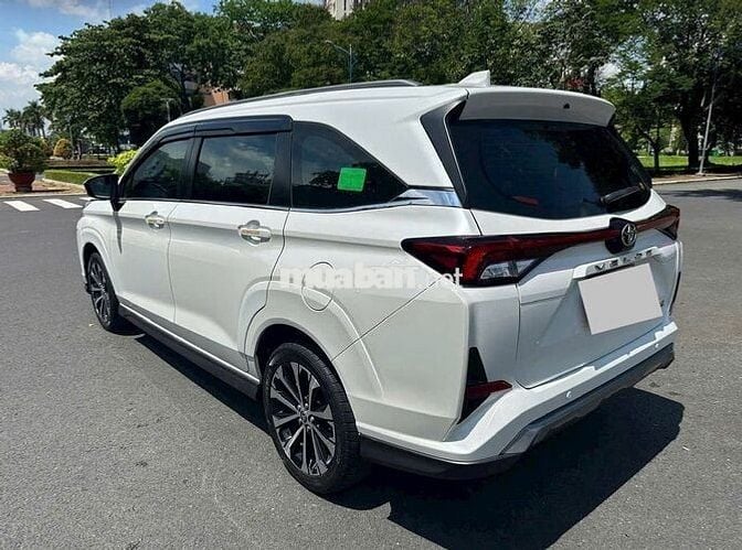Toyota Veloz Cross 2022 CVT Top siêu mới