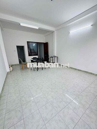 Cho thuê MTKD 4x16 Trệt 3 Lầu Sân Thượng , Quận Phú Nhuận