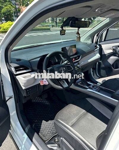 Toyota Veloz Cross 2022 CVT Top siêu mới