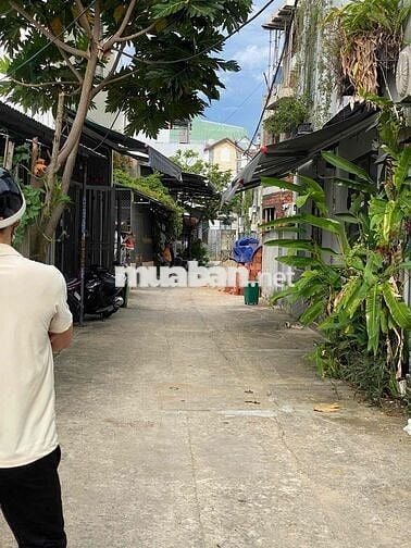 Nhà sẵn 2 phòng cho thuê nở hậu