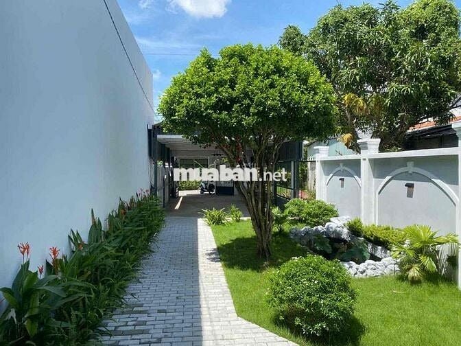 NHÀ VƯỜN ĐẸP THUỘC TRƯỜNG AN GẦN CẦU CÁI CAM 2.