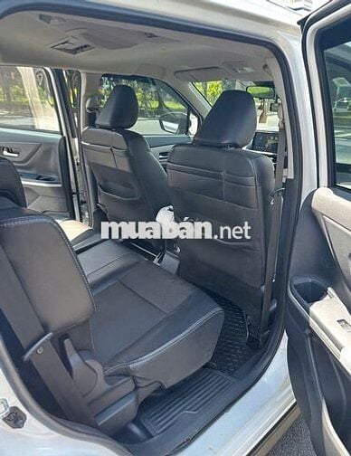 Toyota Veloz Cross 2022 CVT Top siêu mới
