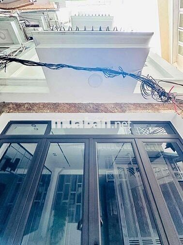 BÁN NHÀ CẦU GIẤY DÂN XÂY GẦN PHỐ, Ô TÔ, BA GÁC ĐỖ CỬA, FULL NỘI THẤT BÁN NHÀ CẦU GIẤY DÂN XÂY GẦN PHỐ, Ô TÔ, BA GÁC ĐỖ CỬA, FULL NỘI THẤT