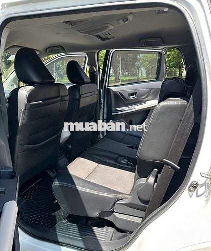 Toyota Veloz Cross 2022 CVT Top siêu mới